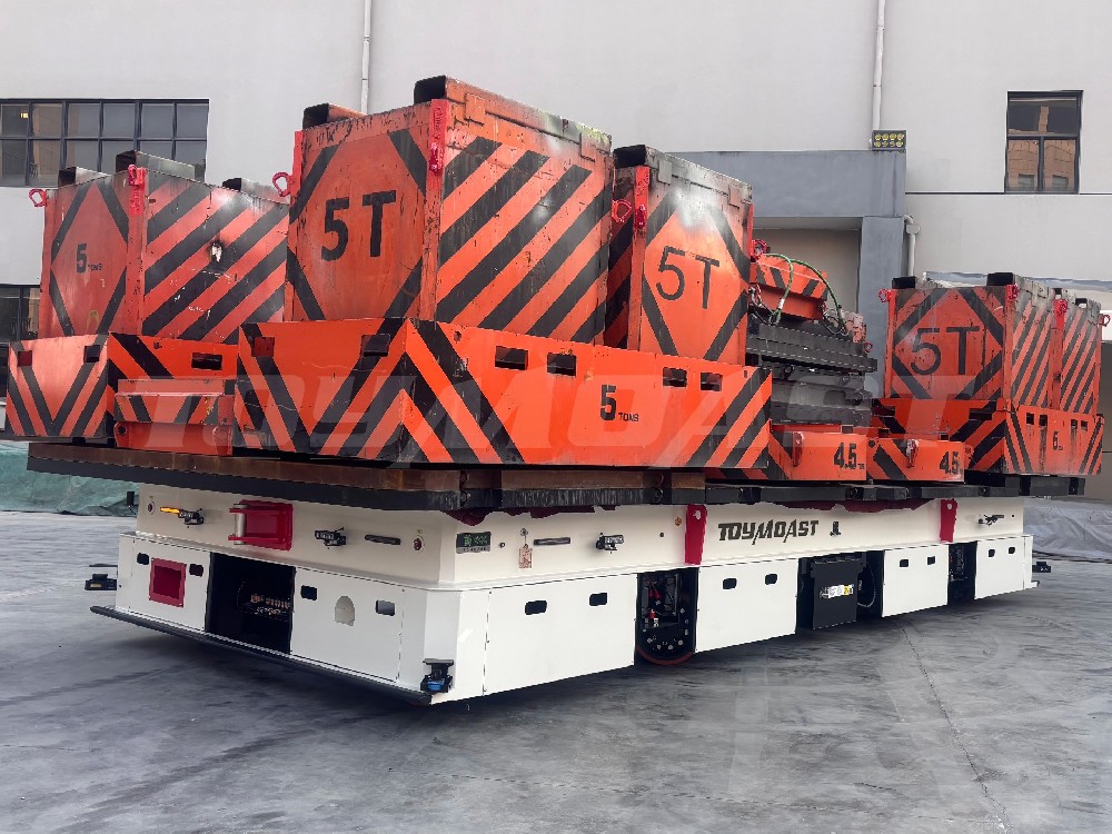 如何选择适合自己工厂的AGV搬运车