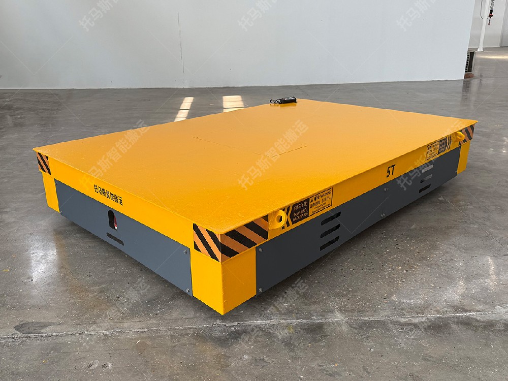 蓄电池无轨电动平车